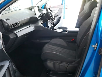 Used Peugeot 3008 2021 for sale - 74185663: Photo