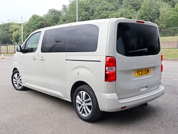Used Peugeot Traveller 2021 for sale - 75413325: Photo