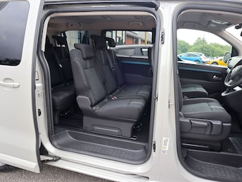Used Peugeot Traveller 2021 for sale - 75413325: Photo