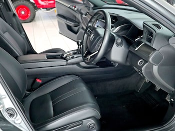 Used Honda Civic 2019 for sale - 75255999: Photo