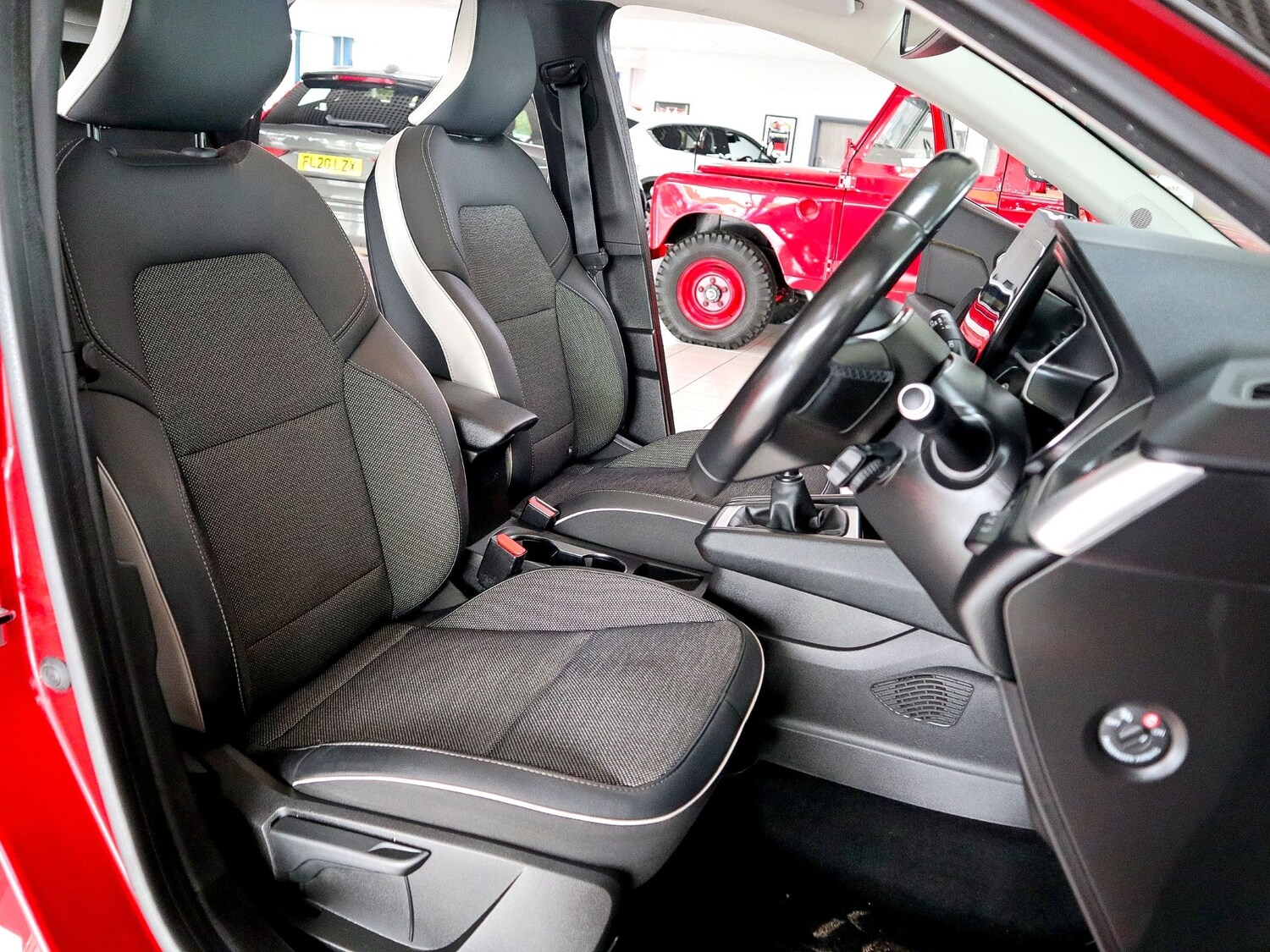 Used Renault Captur 2020 for sale - 75925697: Photo 17