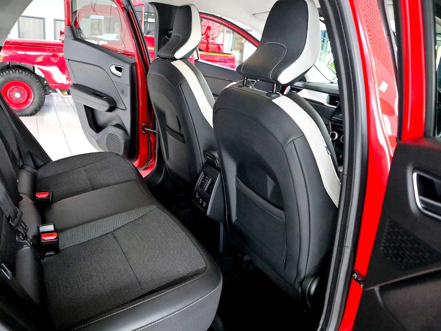 Used Renault Captur 2020 for sale - 75925697: Photo 18