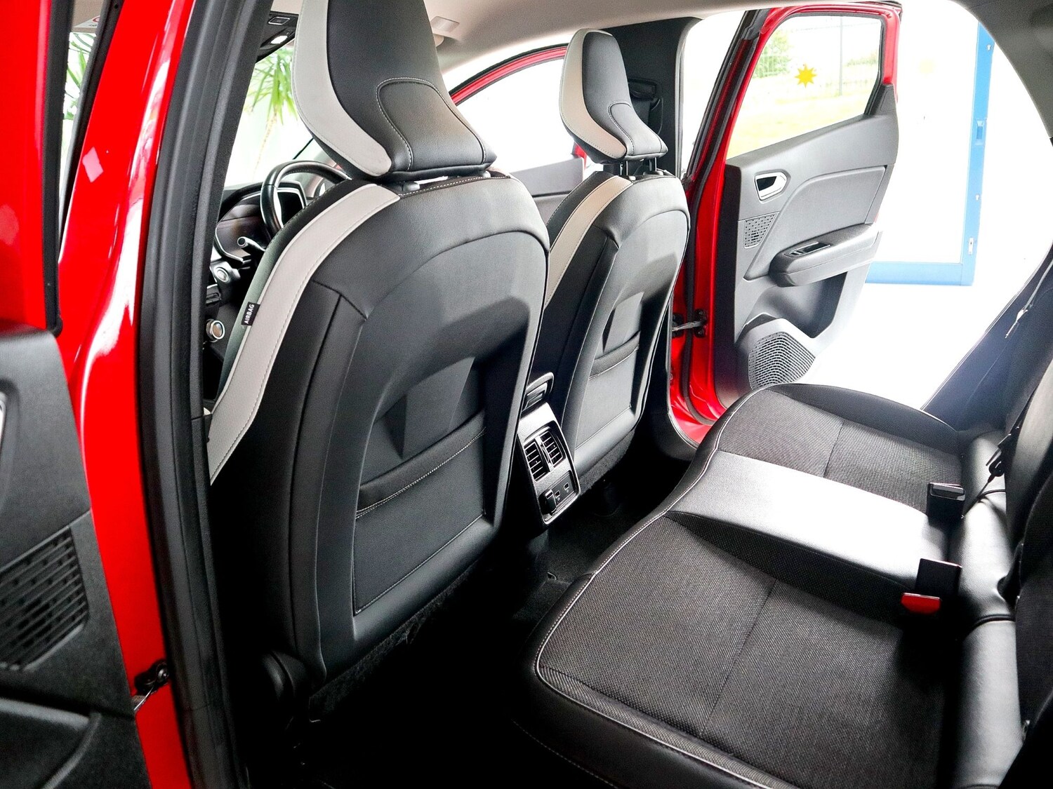 Used Renault Captur 2020 for sale - 75925697: Photo 20