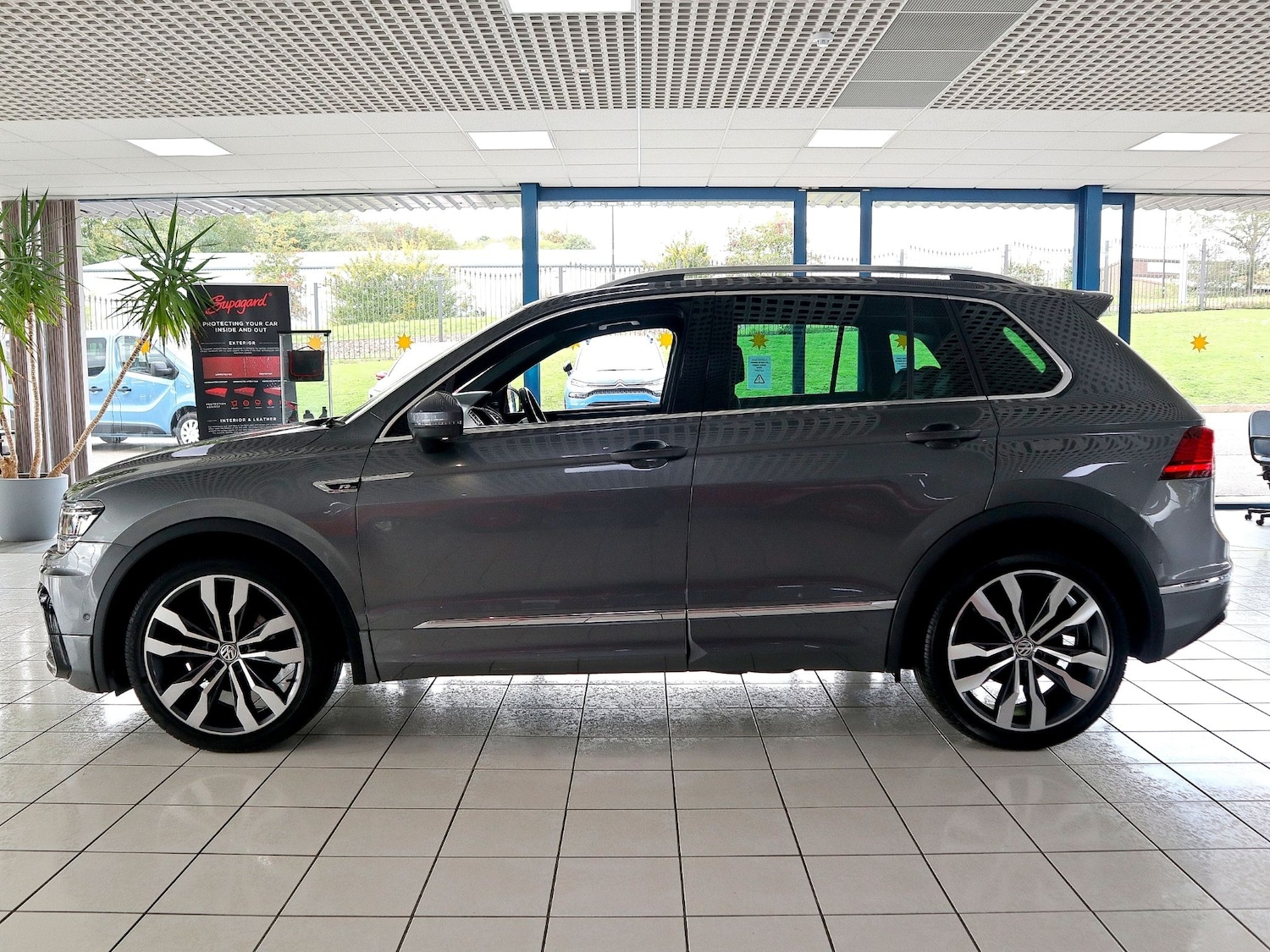 Used Volkswagen Tiguan 2020 for sale - 76120492: Photo 10