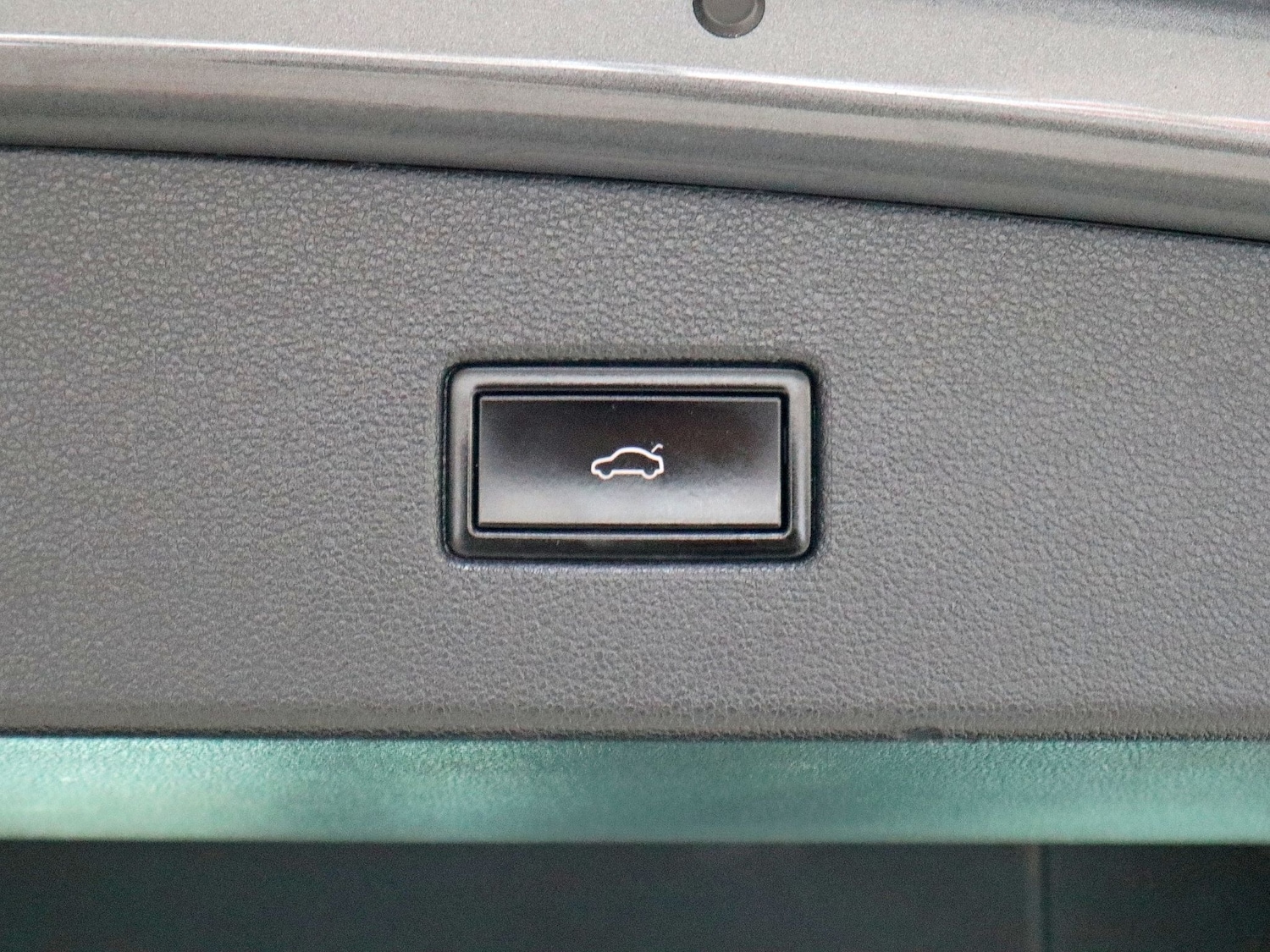 Used Volkswagen Tiguan 2020 for sale - 76120492: Photo 28