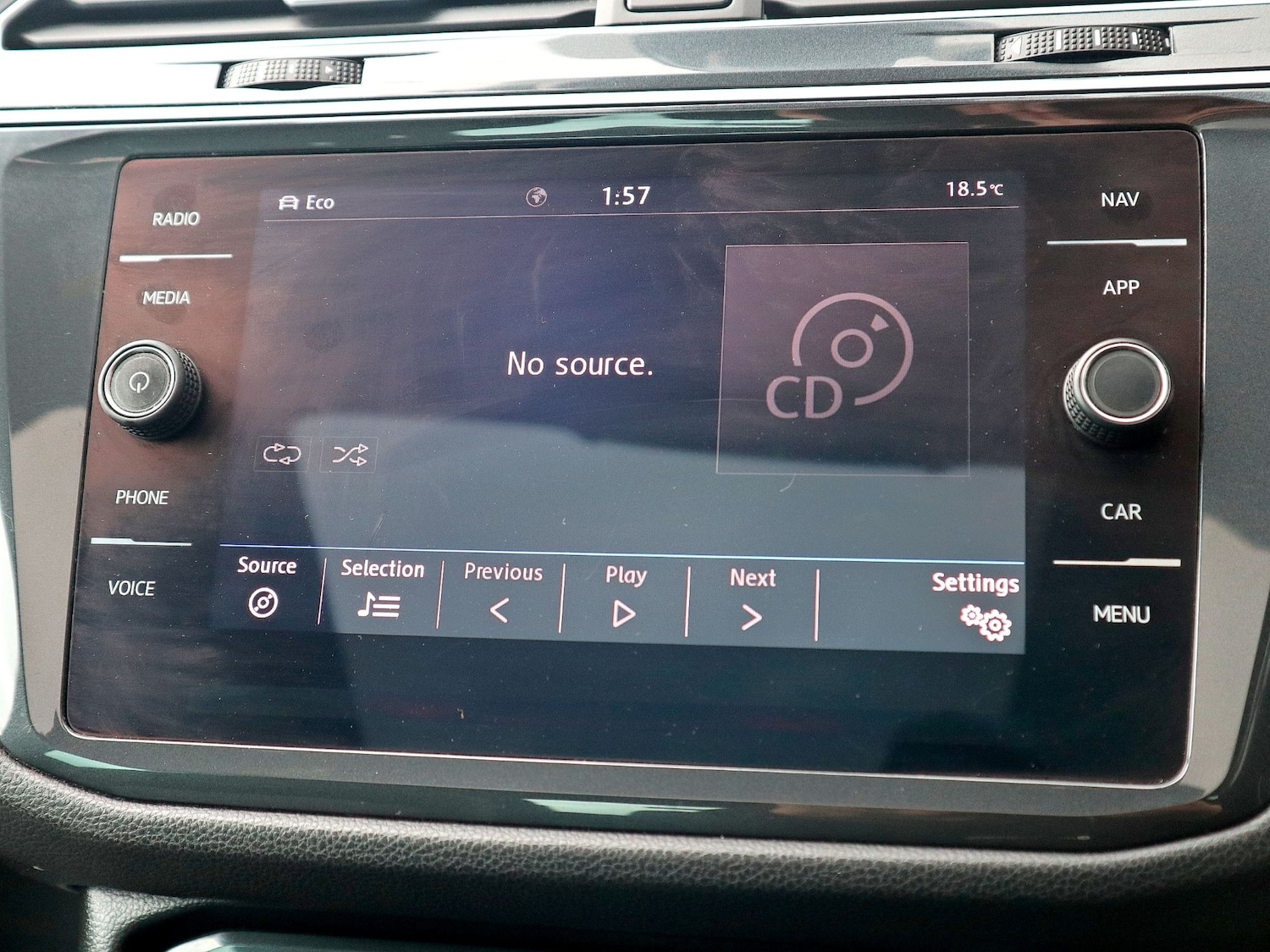 Used Volkswagen Tiguan 2020 for sale - 76120492: Photo 32