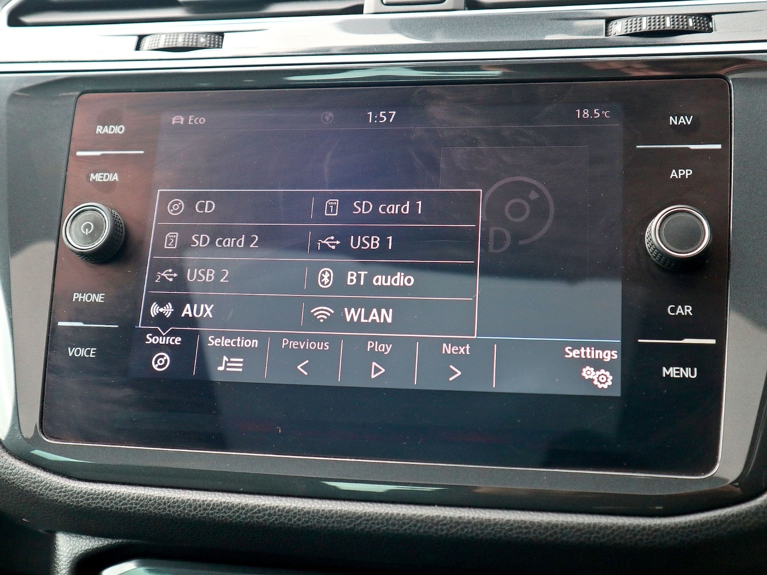 Used Volkswagen Tiguan 2020 for sale - 76120492: Photo 33