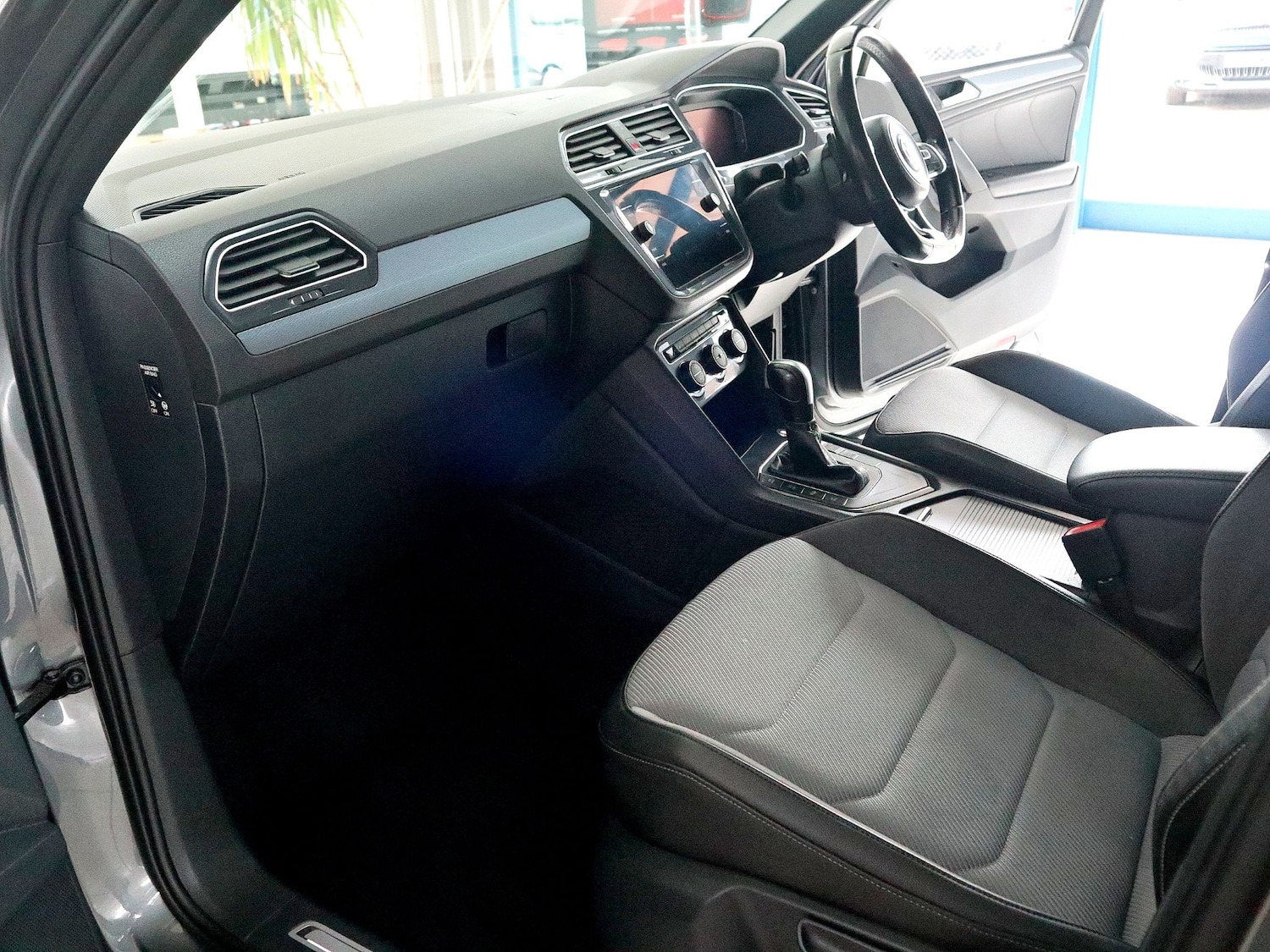 Used Volkswagen Tiguan 2020 for sale - 76120492: Photo 4