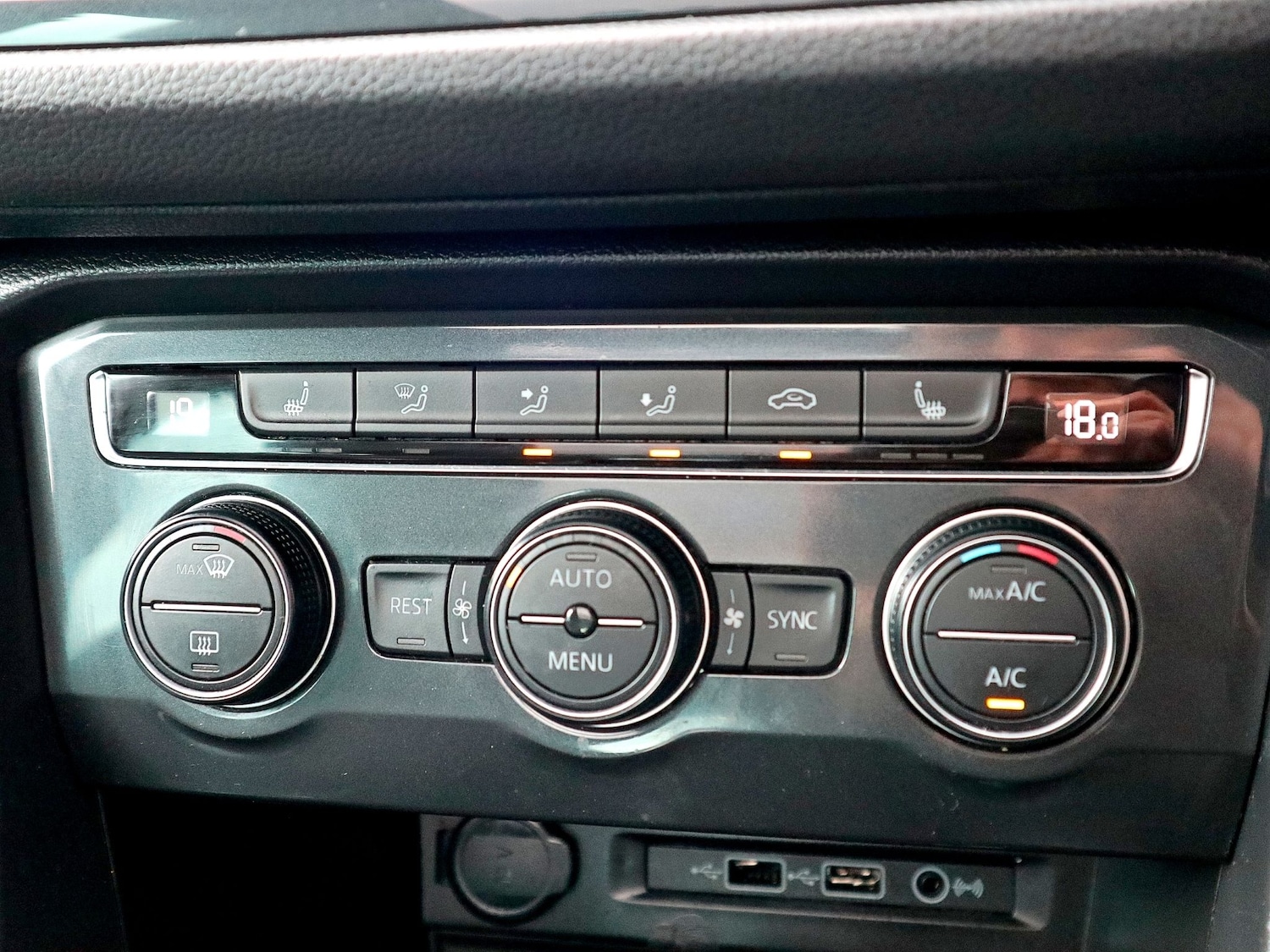 Used Volkswagen Tiguan 2020 for sale - 76120492: Photo 40