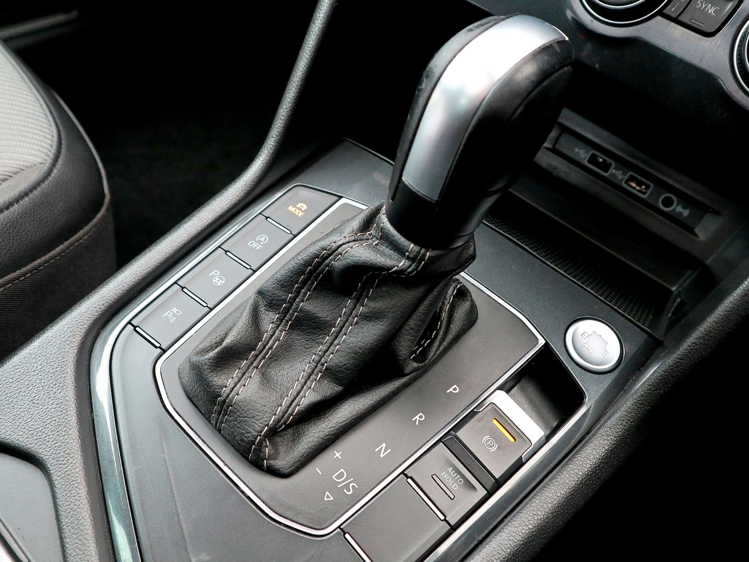 Used Volkswagen Tiguan 2020 for sale - 76120492: Photo 41