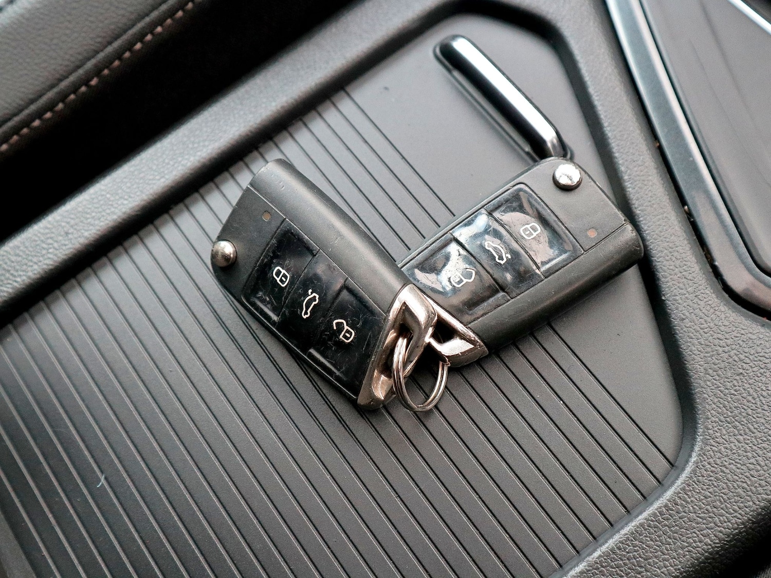 Used Volkswagen Tiguan 2020 for sale - 76120492: Photo 47