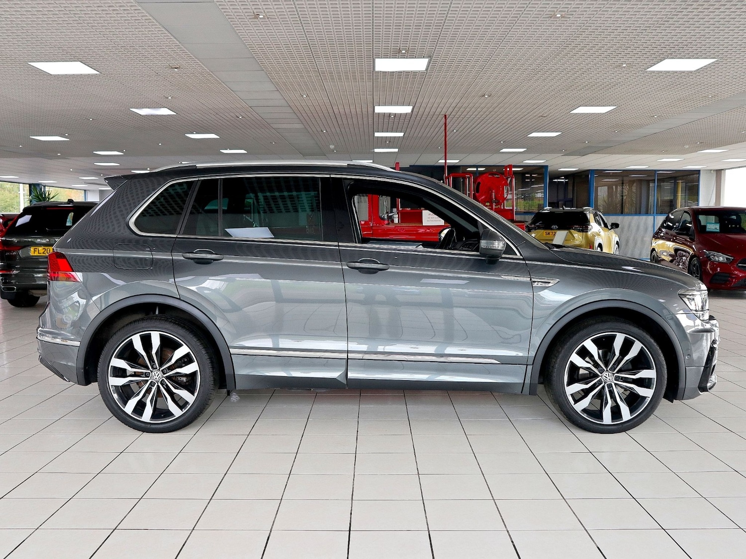 Used Volkswagen Tiguan 2020 for sale - 76120492: Photo 6