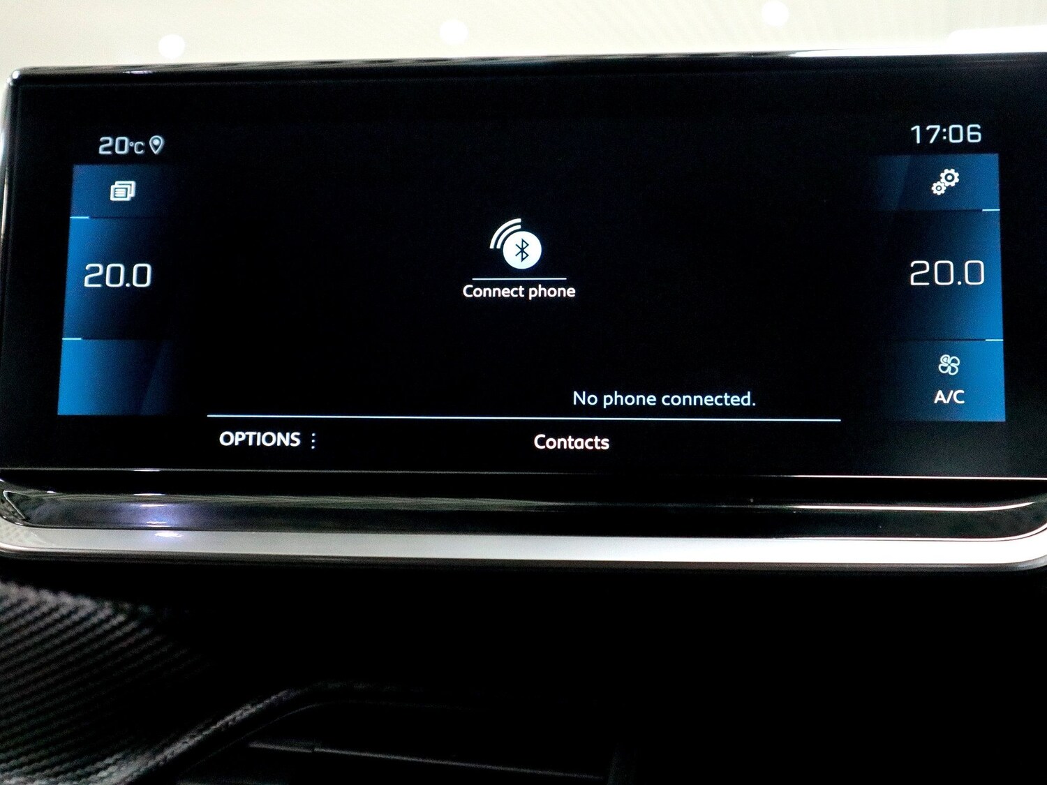 Used Peugeot 2008 2022 for sale - 76497632: Photo 29