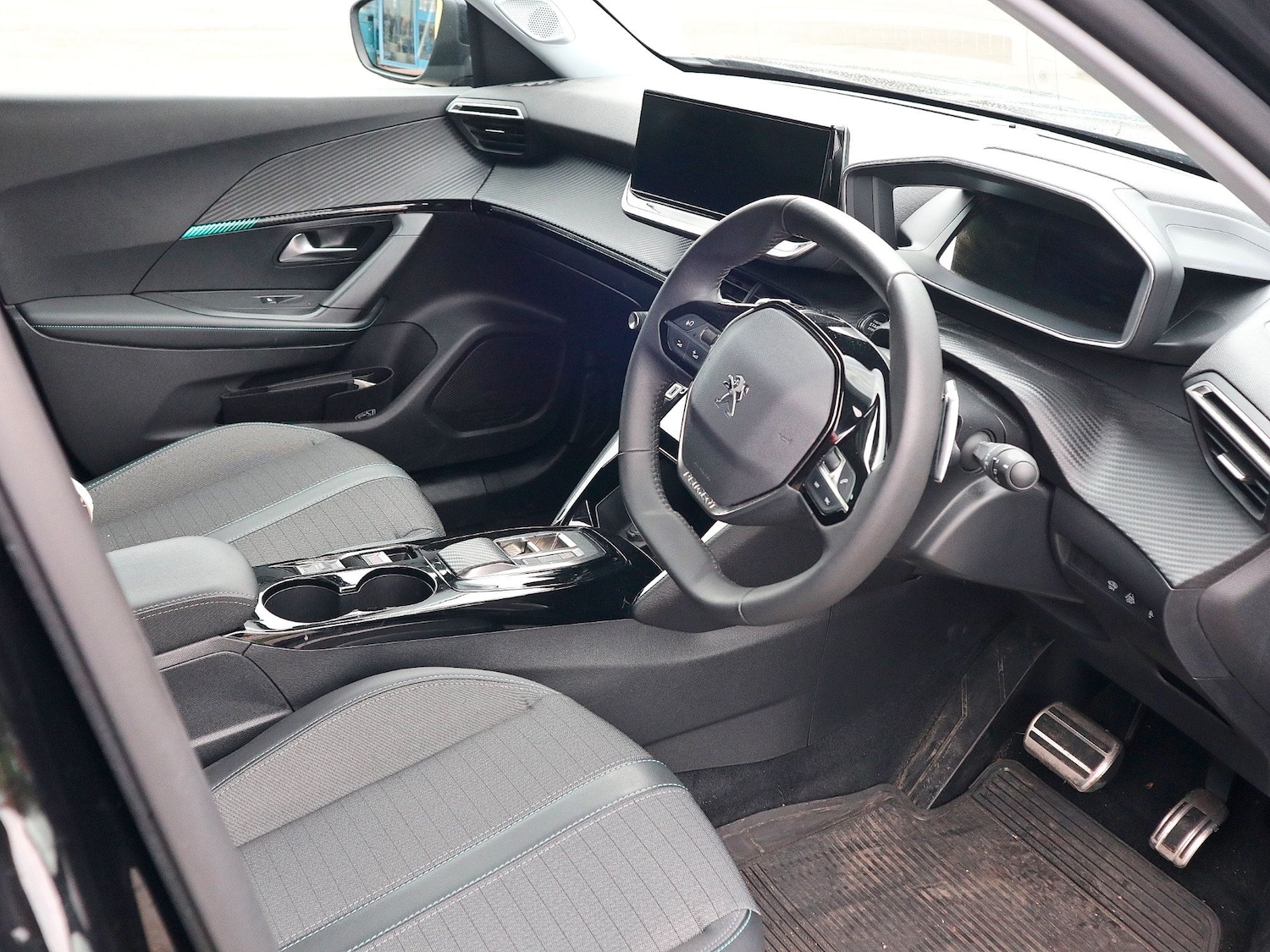 Used Peugeot 2008 2022 for sale - 76497632: Photo 3