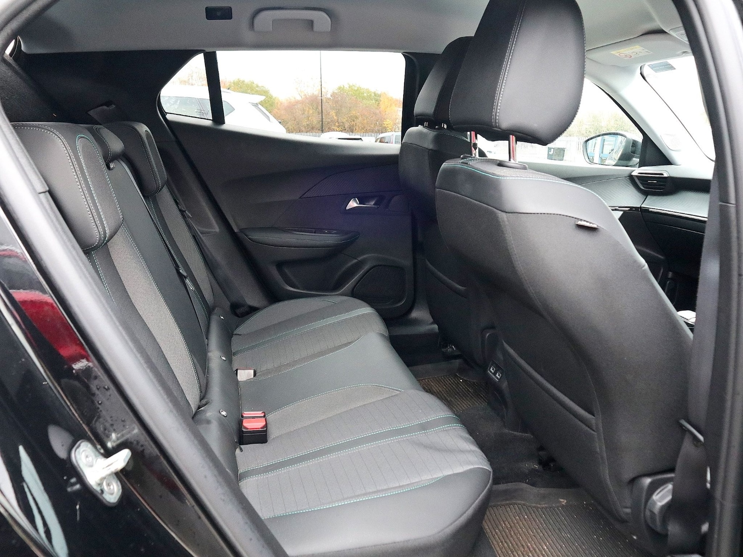 Used Peugeot 2008 2022 for sale - 76497632: Photo 4