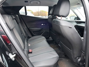 Used Peugeot 2008 2022 for sale - 76497632: Photo