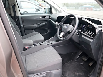 Used Ford Grand Tourneo Connect 2023 for sale - 78782812: Photo