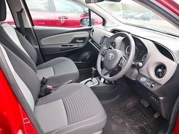 Used Toyota Yaris 2018 for sale - 79451652: Photo