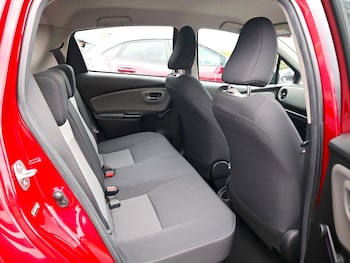 Used Toyota Yaris 2018 for sale - 79451652: Photo