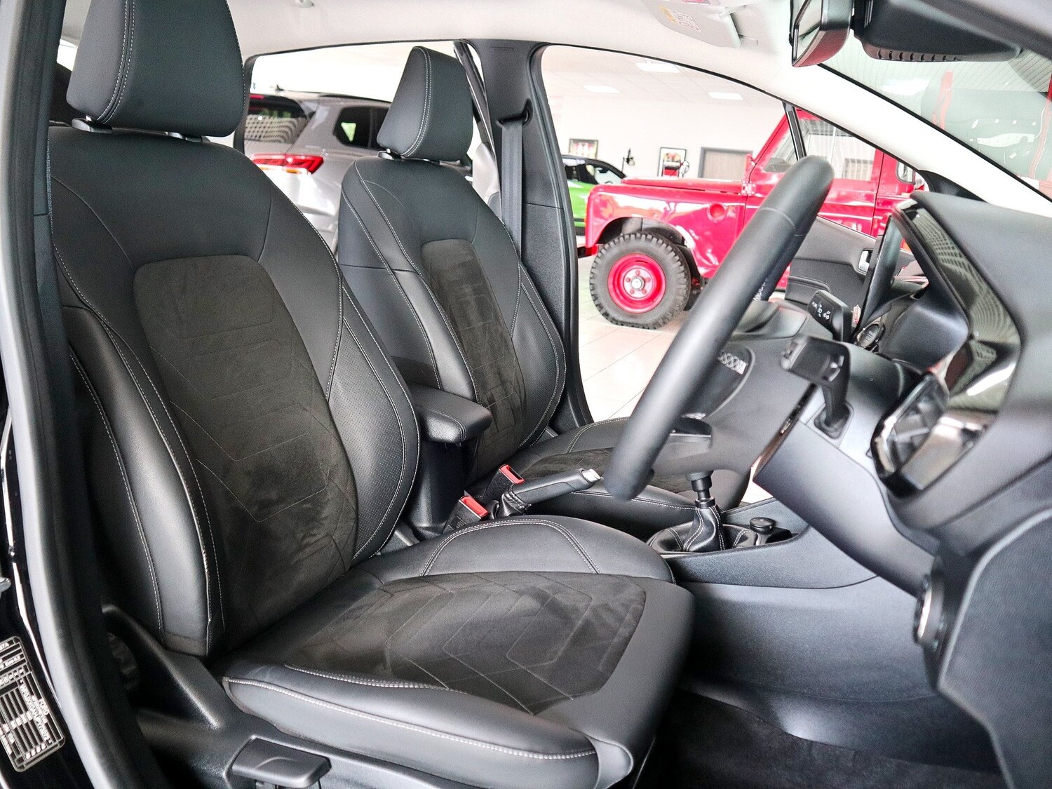 Used Ford Fiesta 2023 for sale - 76000426: Photo 17