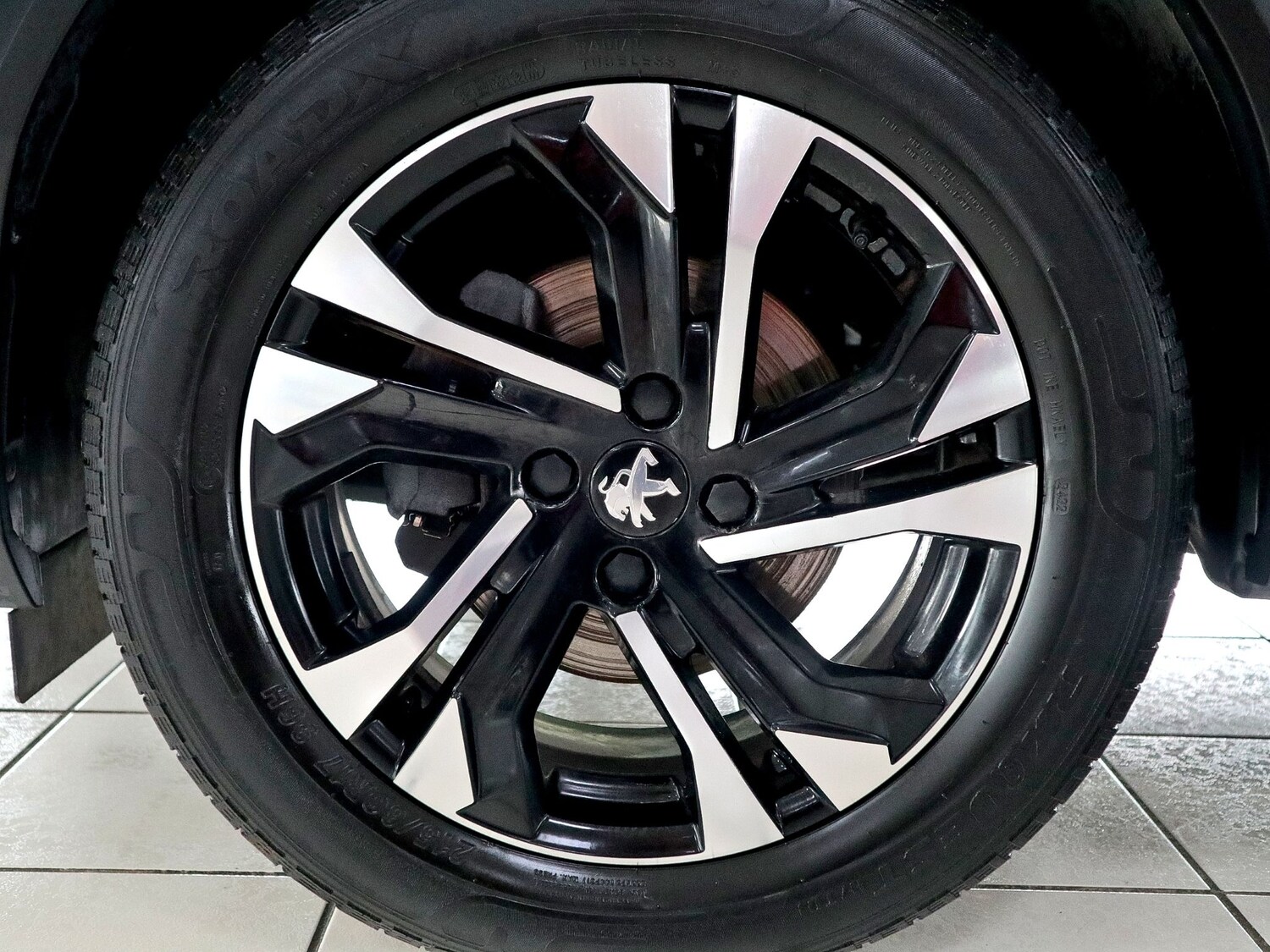 Used Peugeot 2008 2020 for sale - 75668359: Photo 16