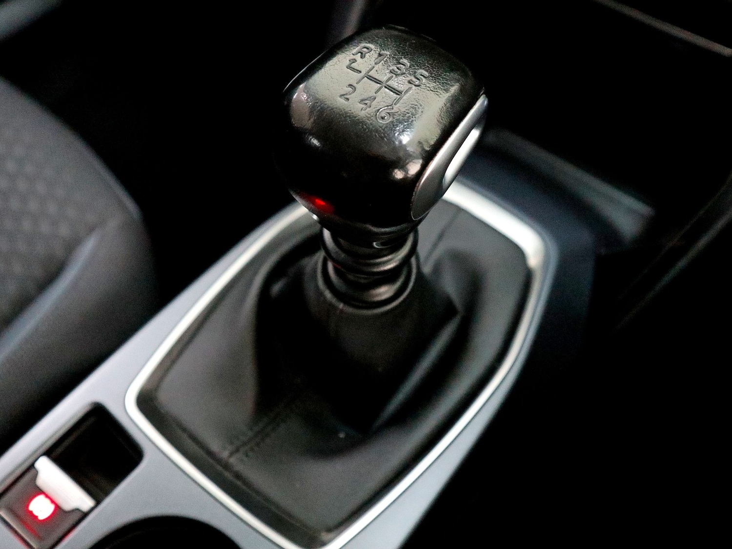 Used Peugeot 2008 2020 for sale - 75668359: Photo 35