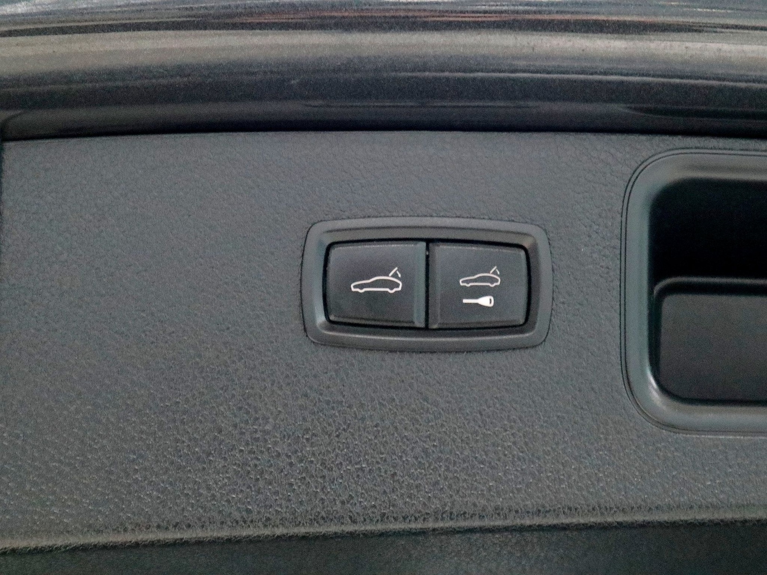 Used Porsche Macan 2021 for sale - 77129759: Photo 30