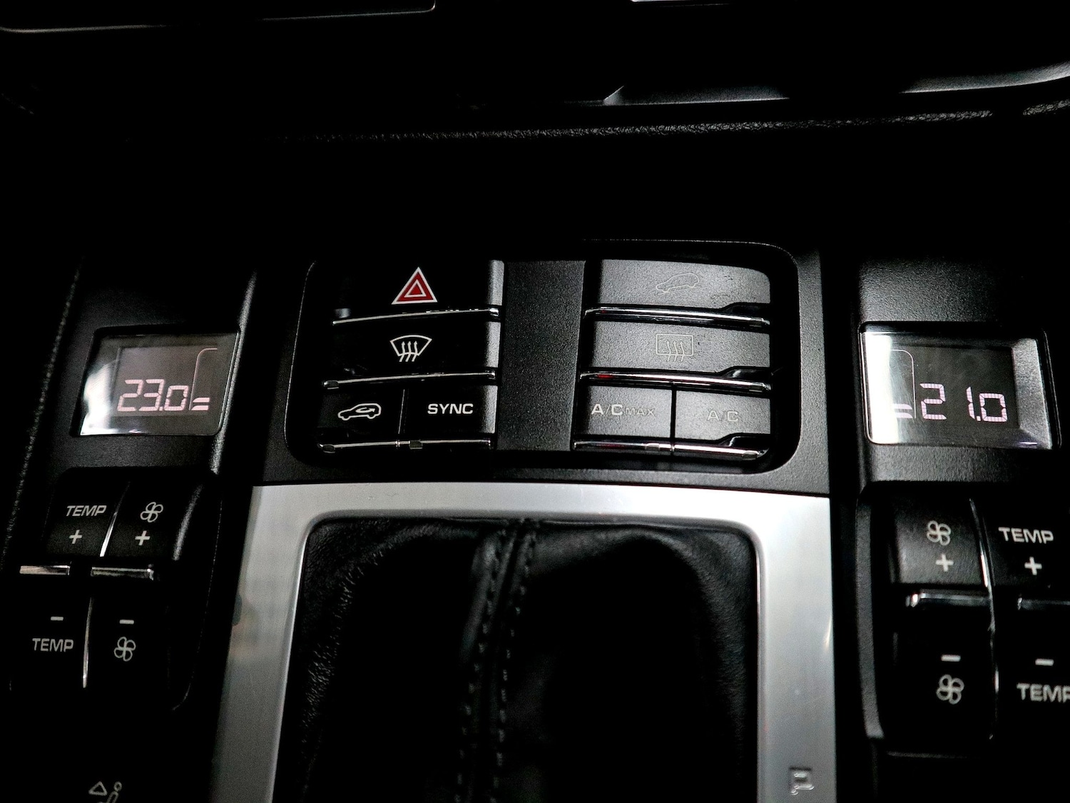 Used Porsche Macan 2021 for sale - 77129759: Photo 46