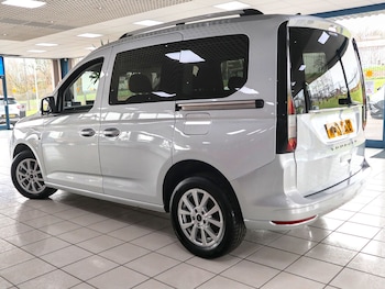 Used Ford Tourneo Connect 2022 for sale - 78071035: Photo