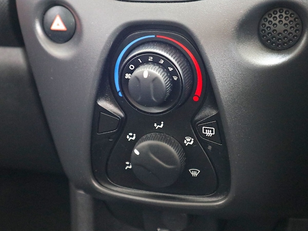 Used Toyota AYGO 2019 for sale - 75491417: Photo 26