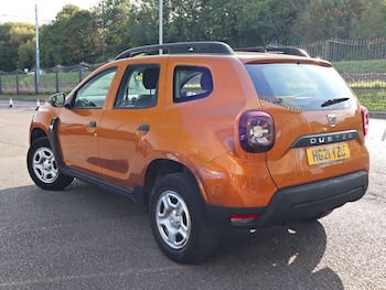 Used Dacia Duster 2021 for sale - 75976188: Photo