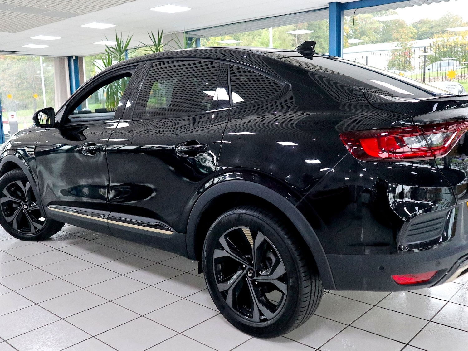 Used Renault Arkana 2023 for sale - 76165362: Photo 13