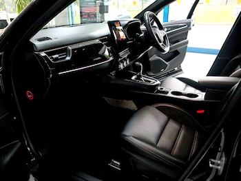 Used Renault Arkana 2023 for sale - 76165362: Photo