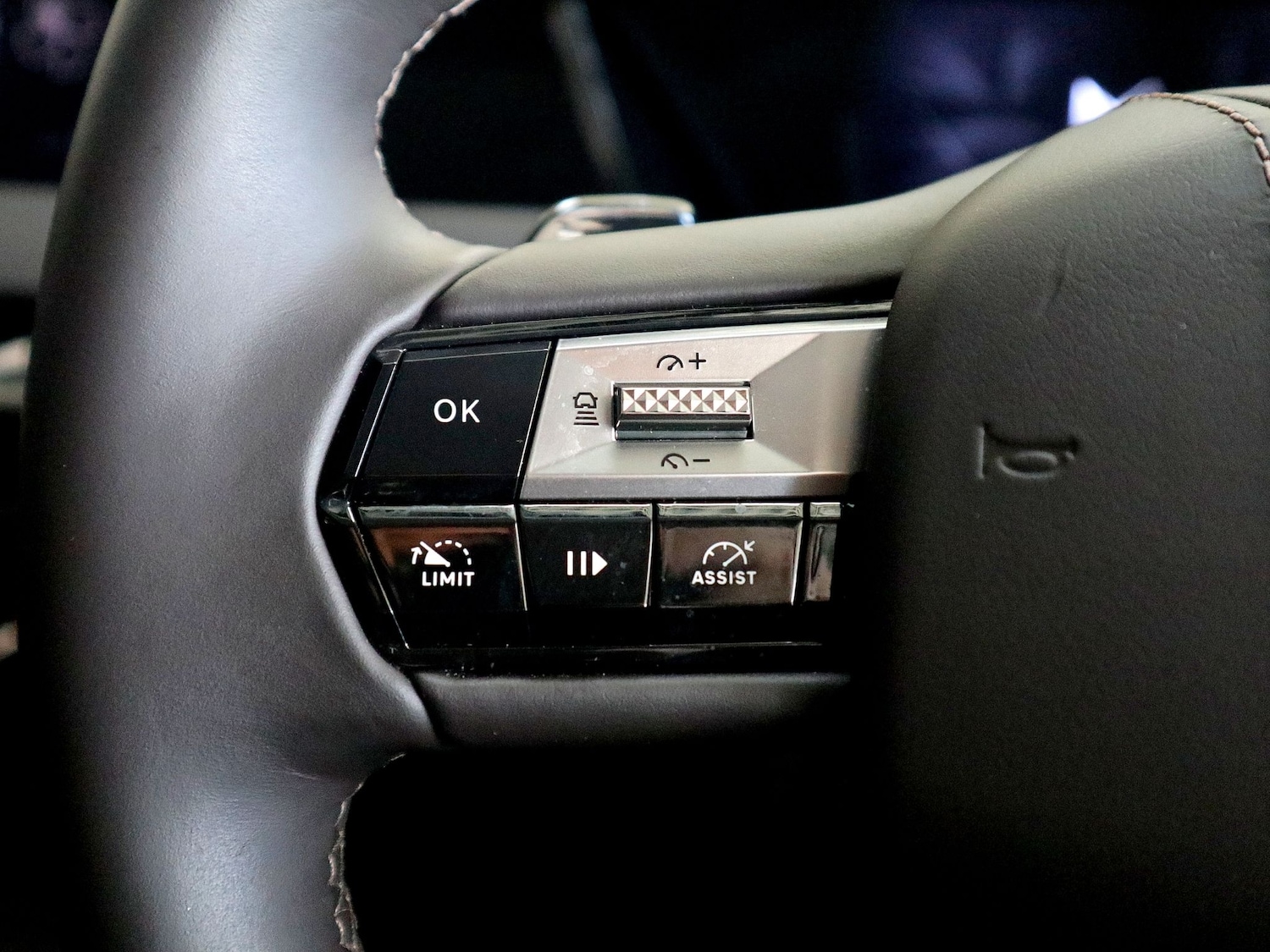 Used DS Automobiles DS 4 2024 for sale - 76082898: Photo 40