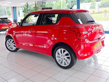 Used Suzuki Swift 2021 for sale - 74677961: Photo