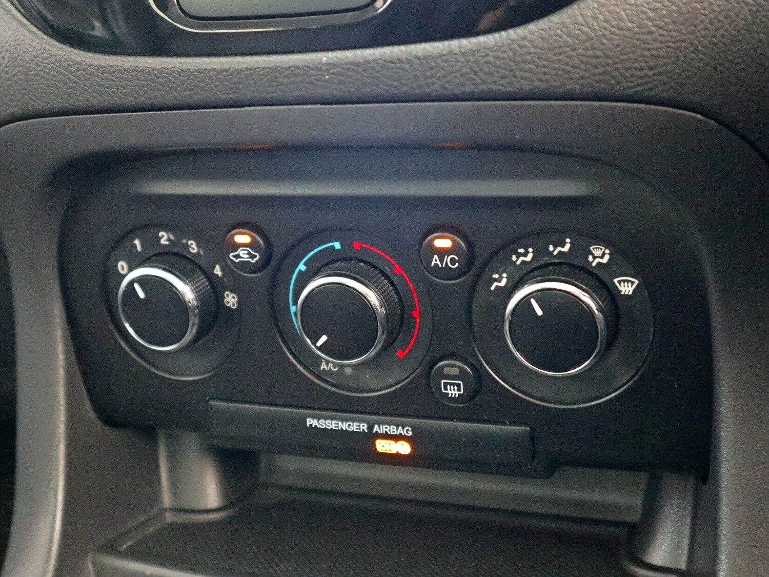 Used Ford Ka+ 2018 for sale - 75925699: Photo 31