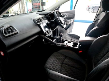 Used Renault Kadjar 2019 for sale - 76070610: Photo