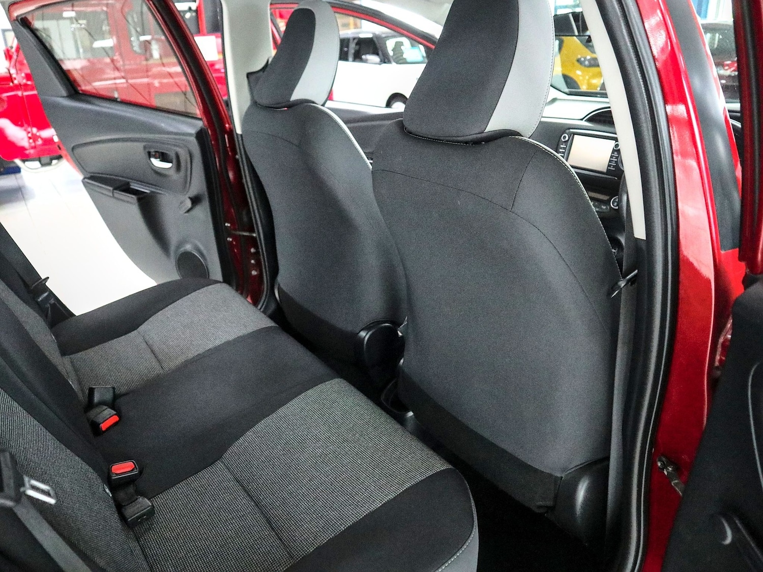 Used Toyota Yaris 2020 for sale - 77656516: Photo 21