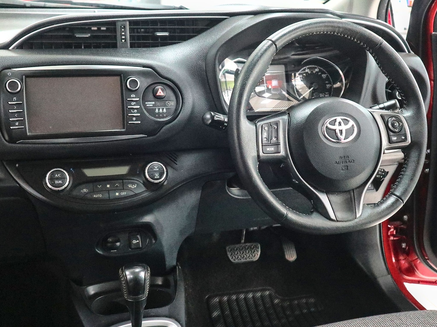 Used Toyota Yaris 2020 for sale - 77656516: Photo 26
