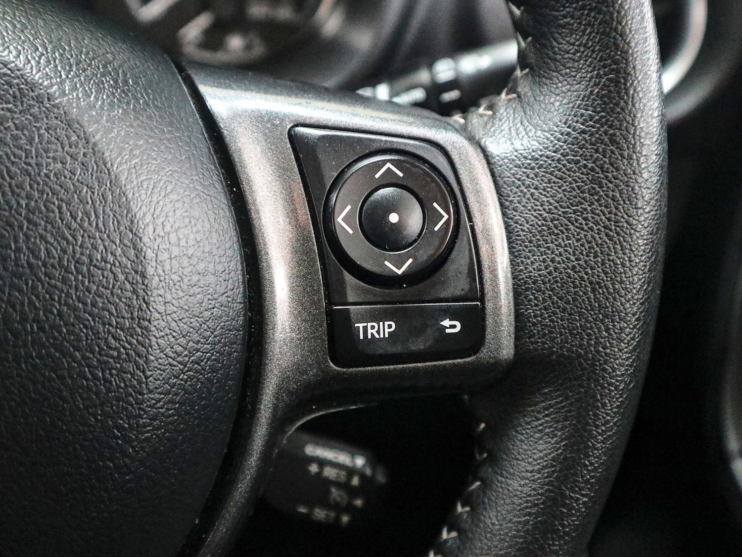 Used Toyota Yaris 2020 for sale - 77656516: Photo 43