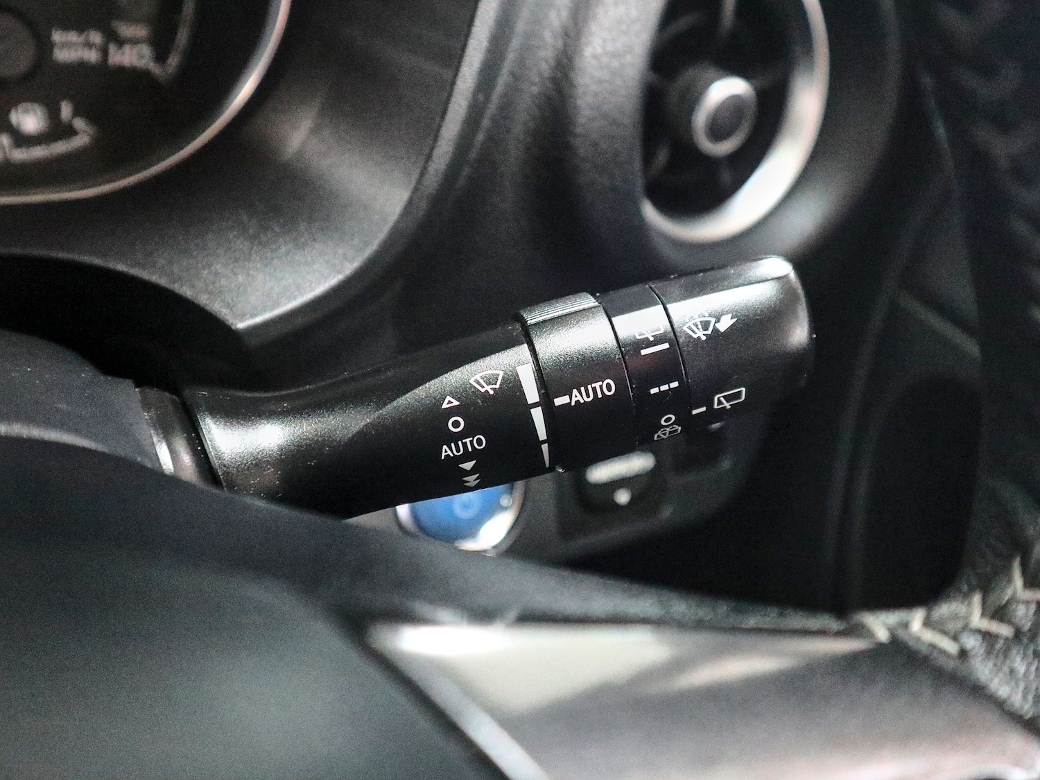 Used Toyota Yaris 2020 for sale - 77656516: Photo 45