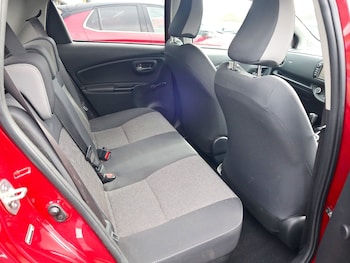 Used Toyota Yaris 2020 for sale - 77656516: Photo