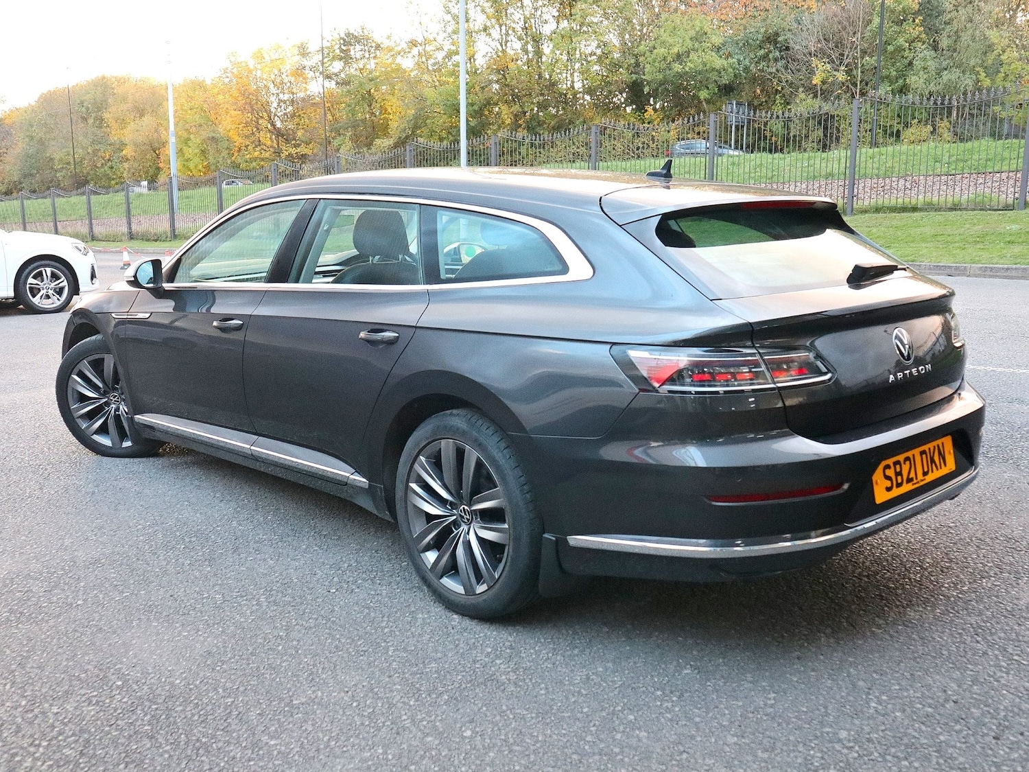 Used Volkswagen Arteon 2021 for sale - 76397188: Photo 2