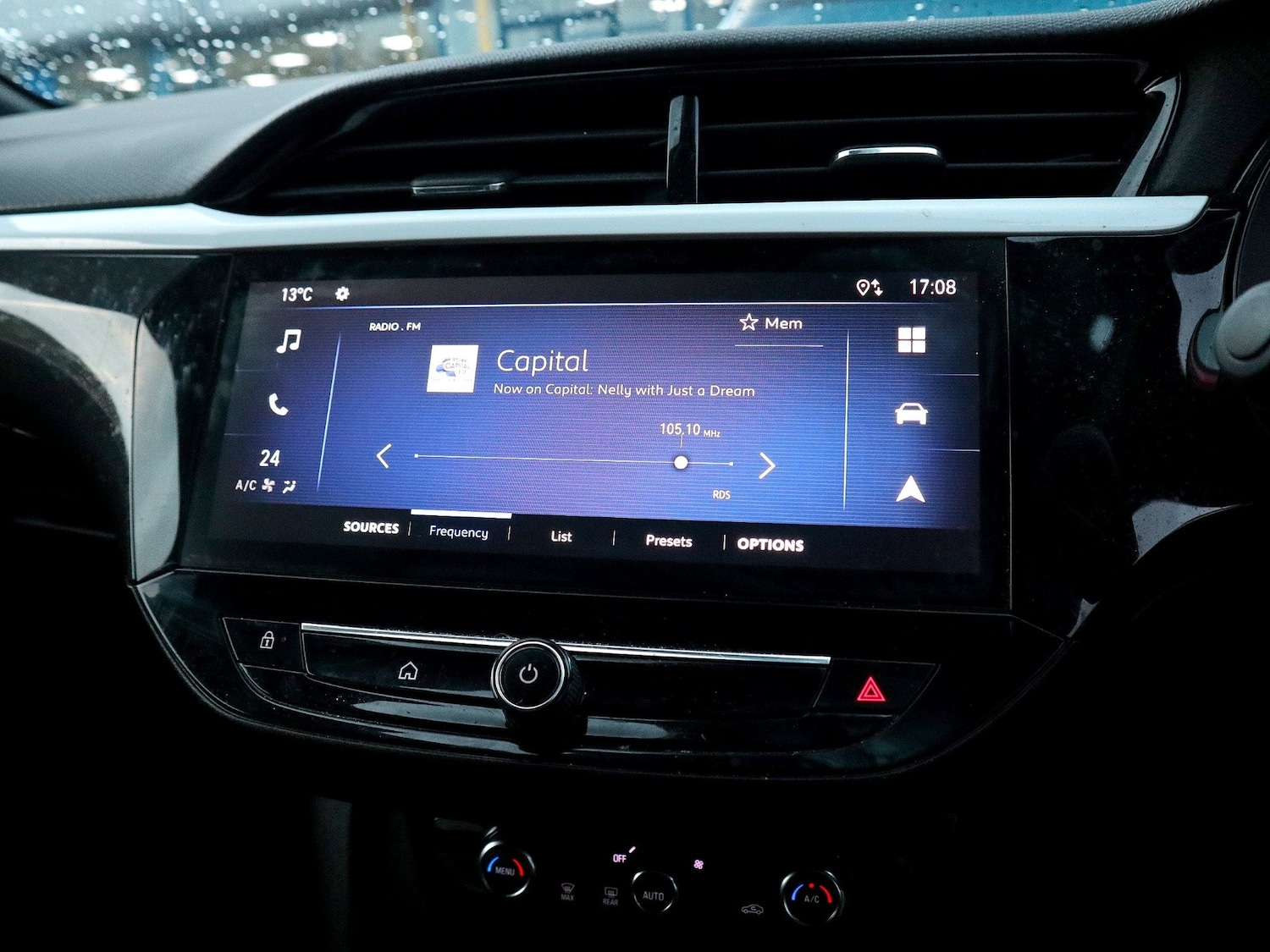 Used Vauxhall Corsa 2024 for sale - 76431090: Photo 3