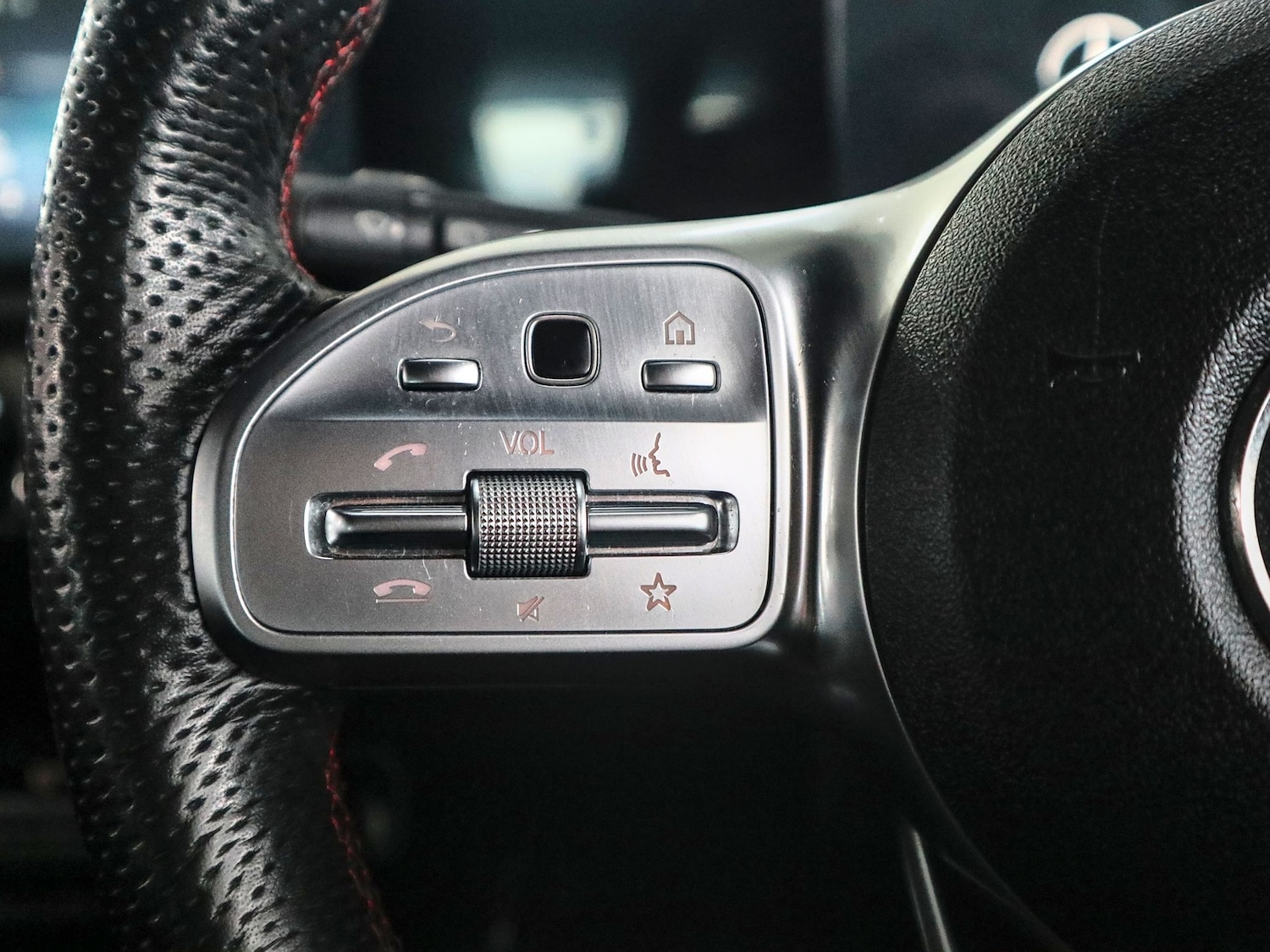 Used Mercedes-Benz A-Class 2019 for sale - 77228376: Photo 38