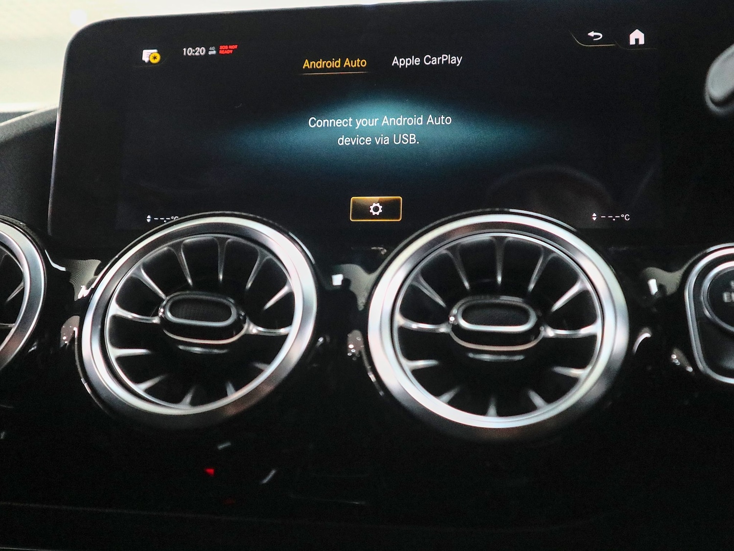 Used Mercedes-Benz GLA 2022 for sale - 77289384: Photo 33