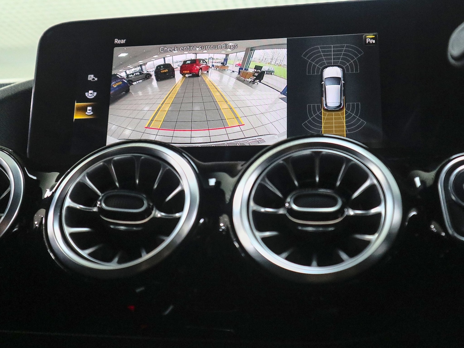 Used Mercedes-Benz GLA 2022 for sale - 77289384: Photo 34