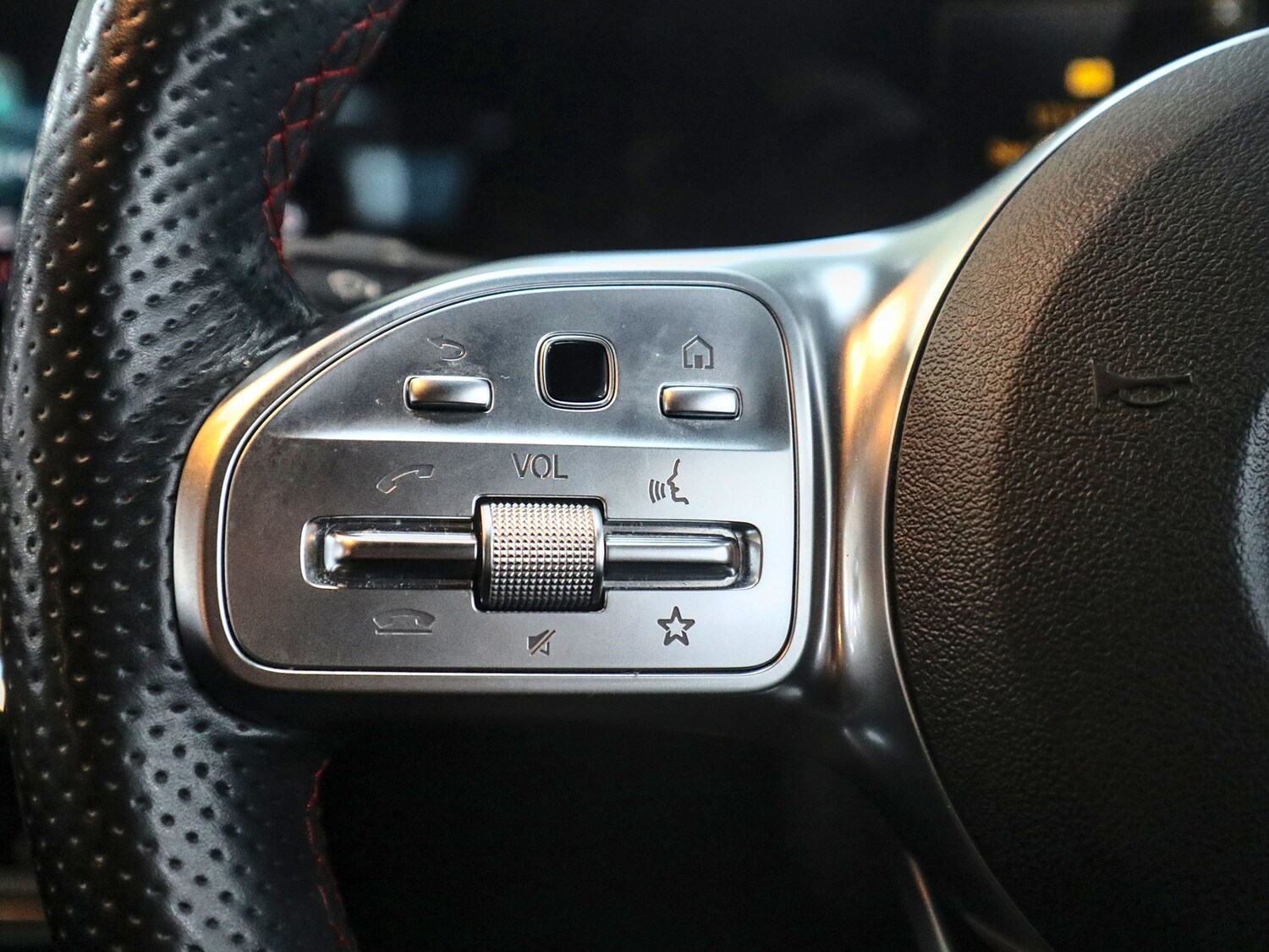 Used Mercedes-Benz GLA 2022 for sale - 77289384: Photo 38