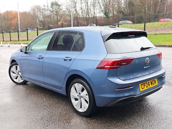 Used Volkswagen Golf 2024 for sale - 77508768: Photo