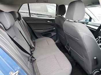 Used Volkswagen Golf 2024 for sale - 77508768: Photo